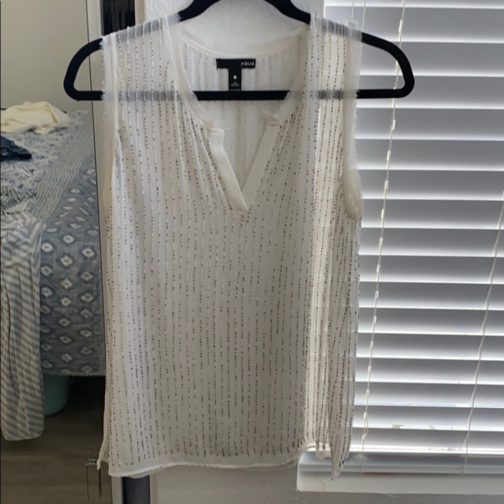 Aqua glittery tank